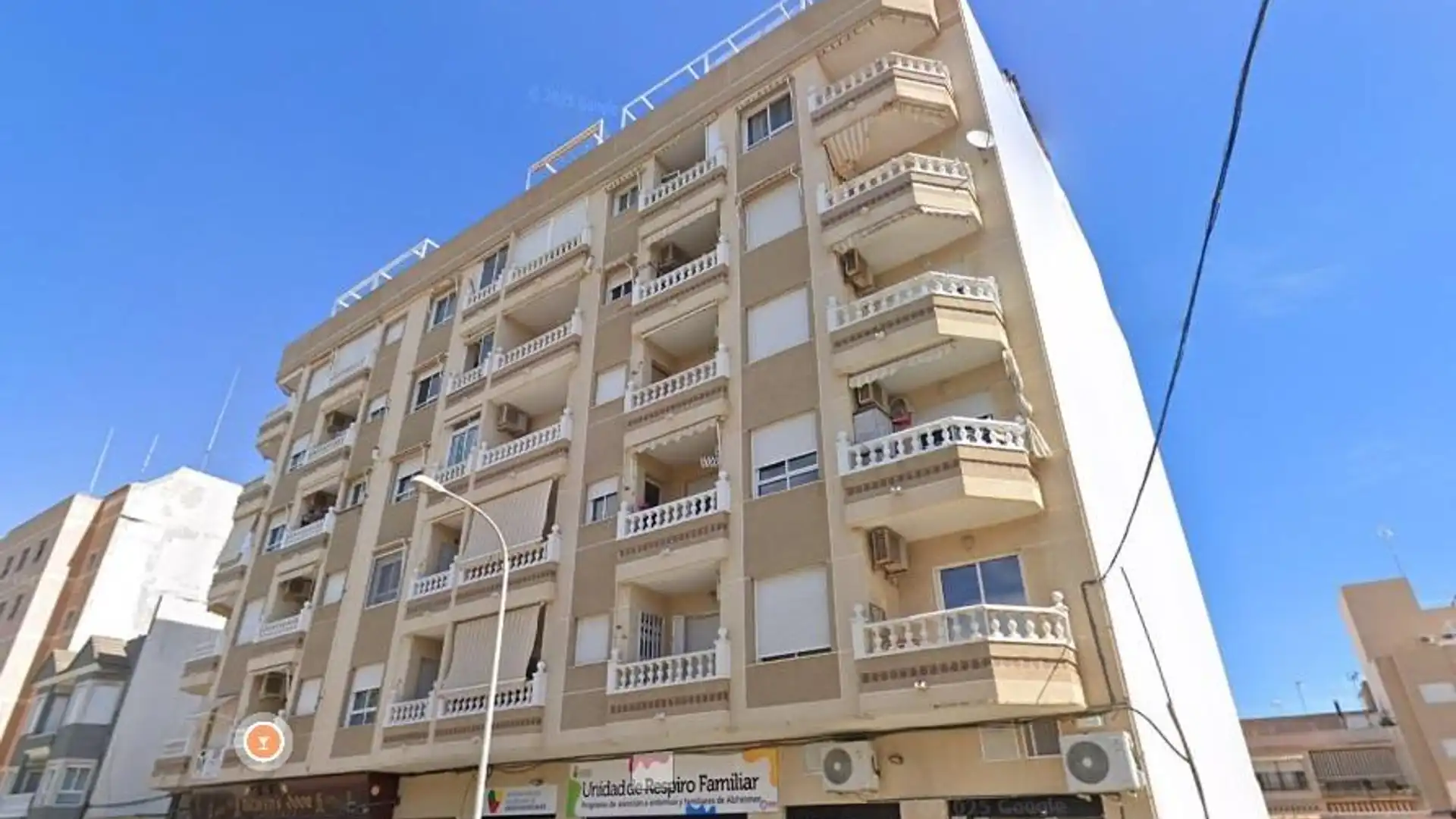 Exterior view of Attic for sale in Guardamar del Segura  with Air Conditioner, Terrace and Furnished