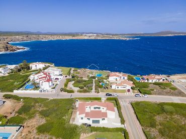 Villa avec piscine à vendre à Punta Grossa