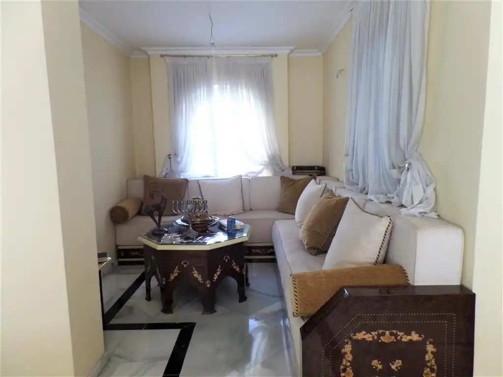 Wohnzimmer von Maisonette zum Verkauf in Fuengirola mit Klimaanlage, Terrasse und Gemeinschaftspool