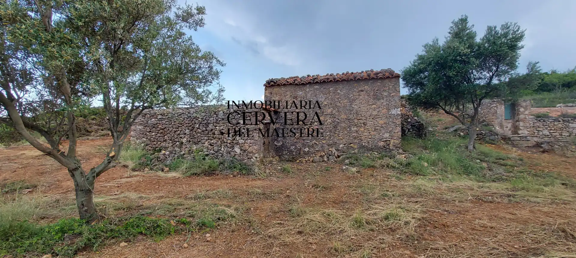 Country house zum Verkauf in Sierra Engarcerán mit Privatgarten