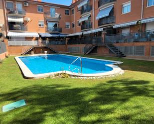 Piscina de Dúplex en venda en Castellar del Vallès amb Calefacció, Forn i Balcó