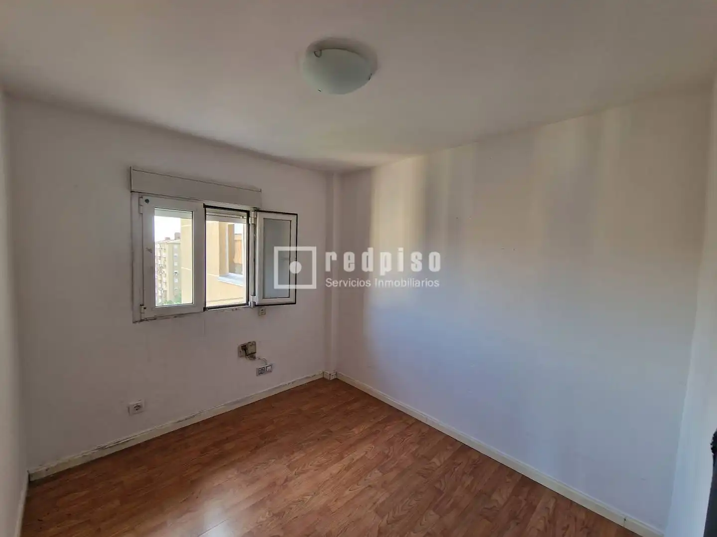 Bedroom of Flat for sale in Madrid  with Air Conditioner, Heating and Private garden