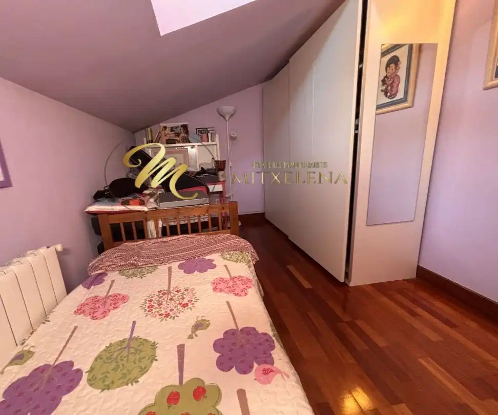 Bedroom of Detached homes for sale in Etxebarri  with Heating, Private garden and Storage room