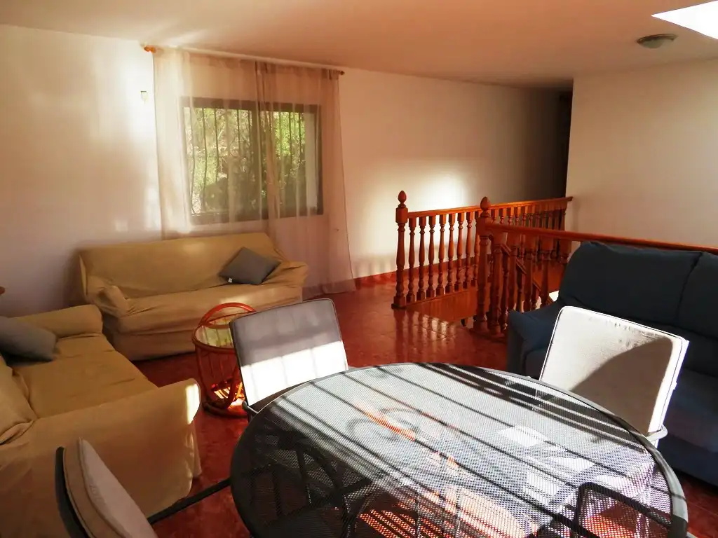 Sala d'estar de Casa o xalet en venda en L'Atzúbia amb Jardí privat, Terrassa i Traster