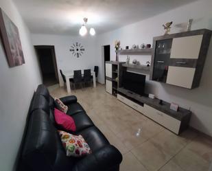 Living room of Planta baja for sale in Santa Coloma de Gramenet