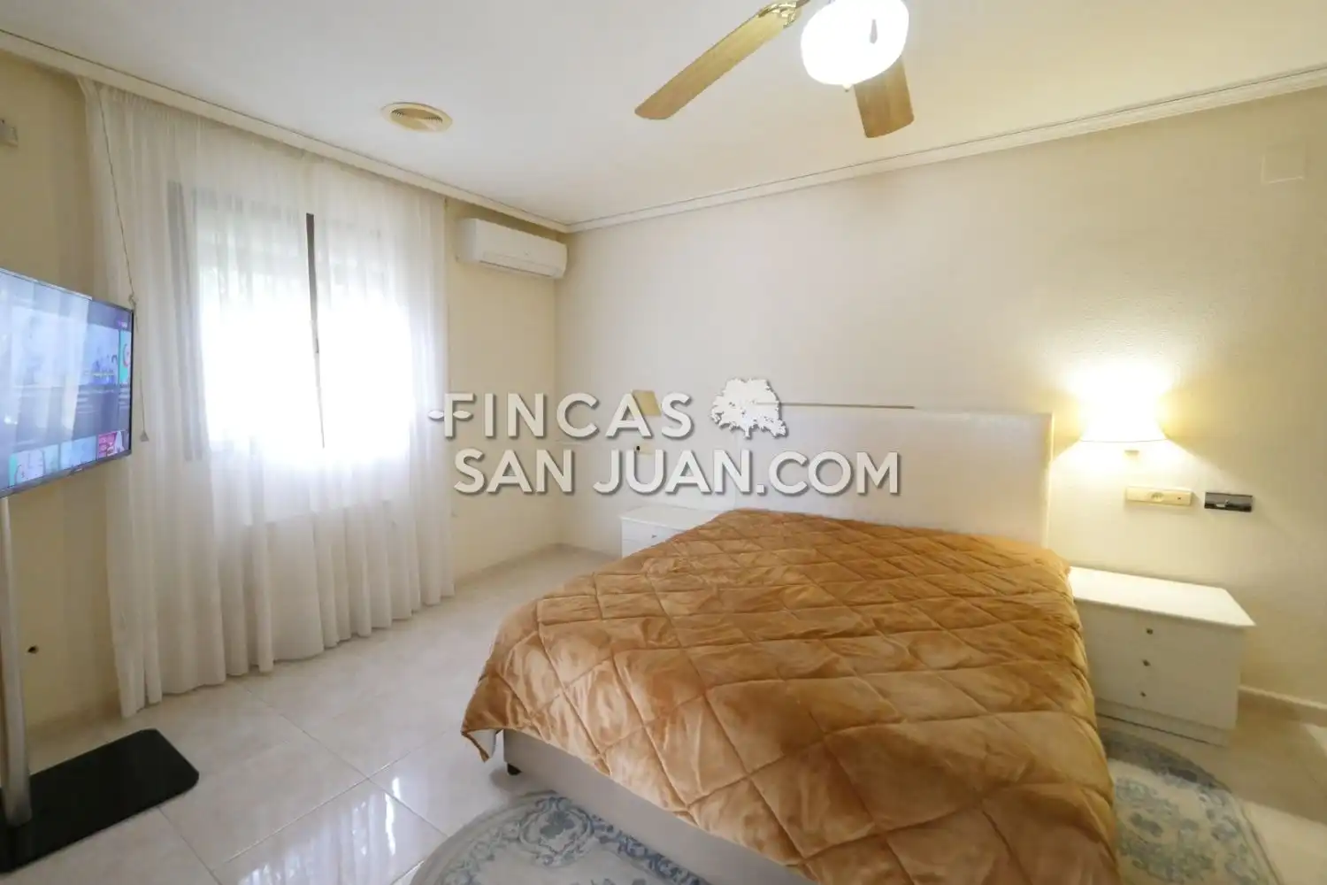 Habitación de Casa o chalet en venta en Mutxamel con Terraza, Piscina y Balcón