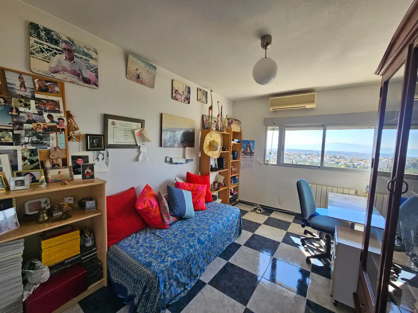 Habitación de Casa adosada en venta en Molina de Segura con Aire acondicionado, Calefacción y Terraza