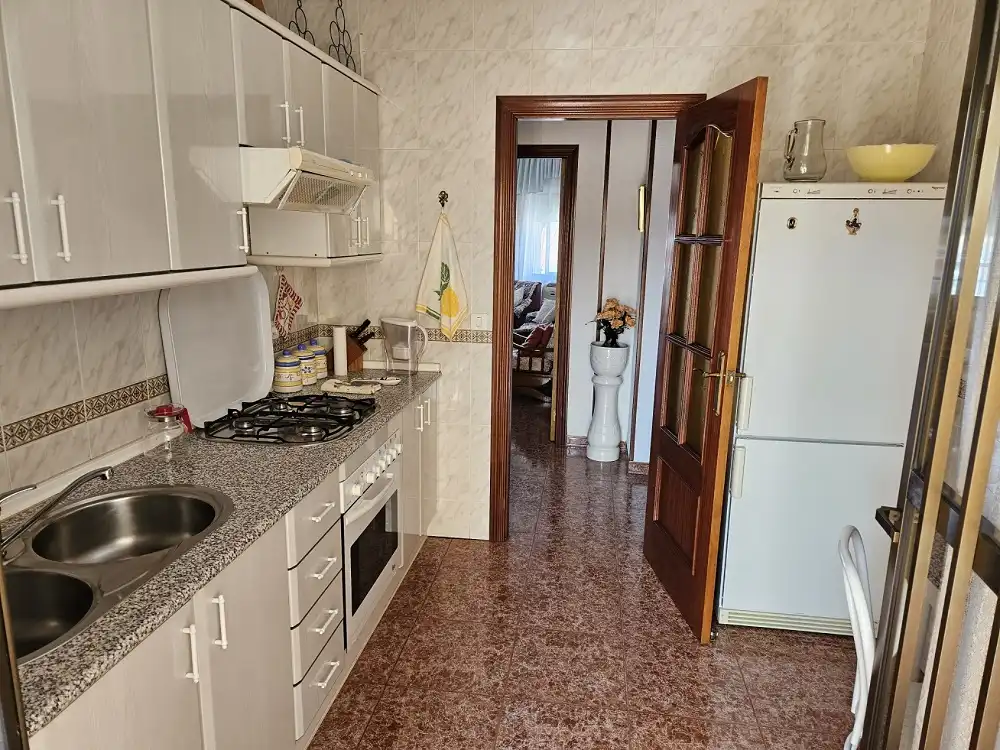 Kitchen of Flat for sale in Navas del Madroño  with Storage room, Furnished and Balcony