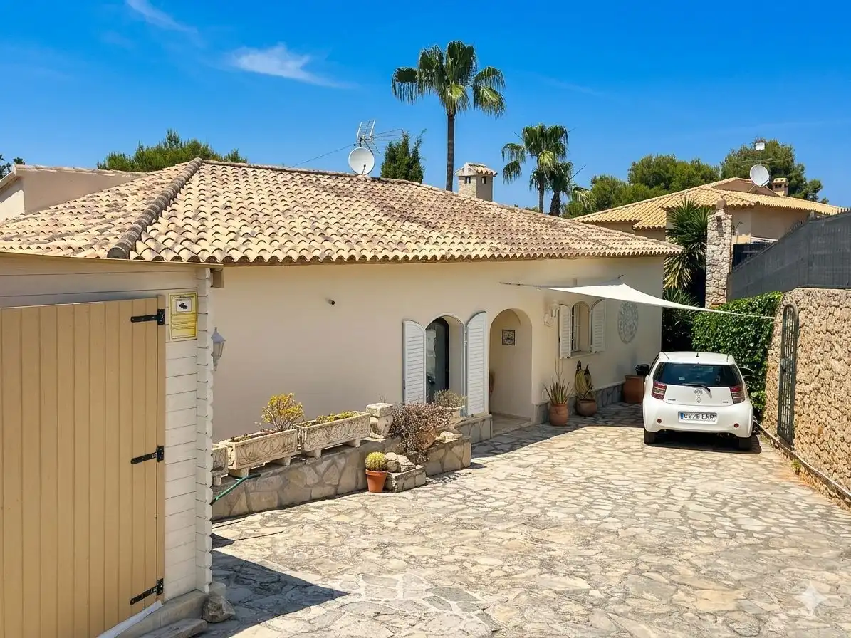 Exterior view of Houses for sale in Dénia  with Air Conditioner, Heating and Private garden