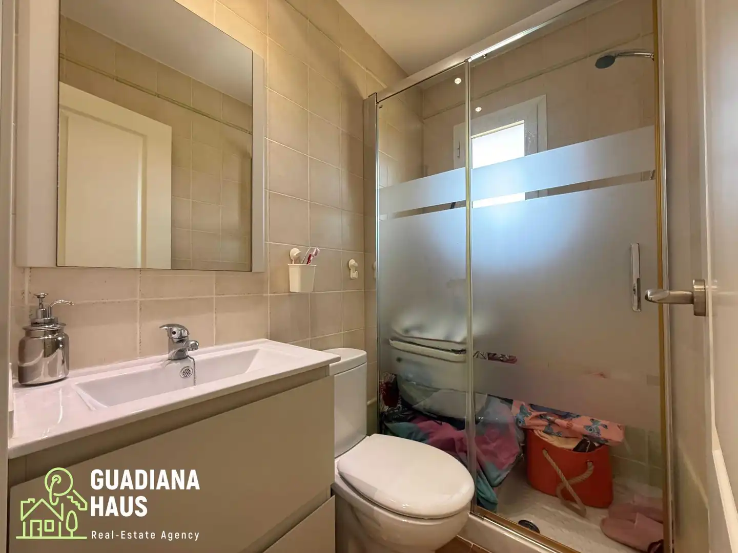 Bany de Apartament en venda en Ayamonte amb Aire condicionat, Calefacció i Jardí privat