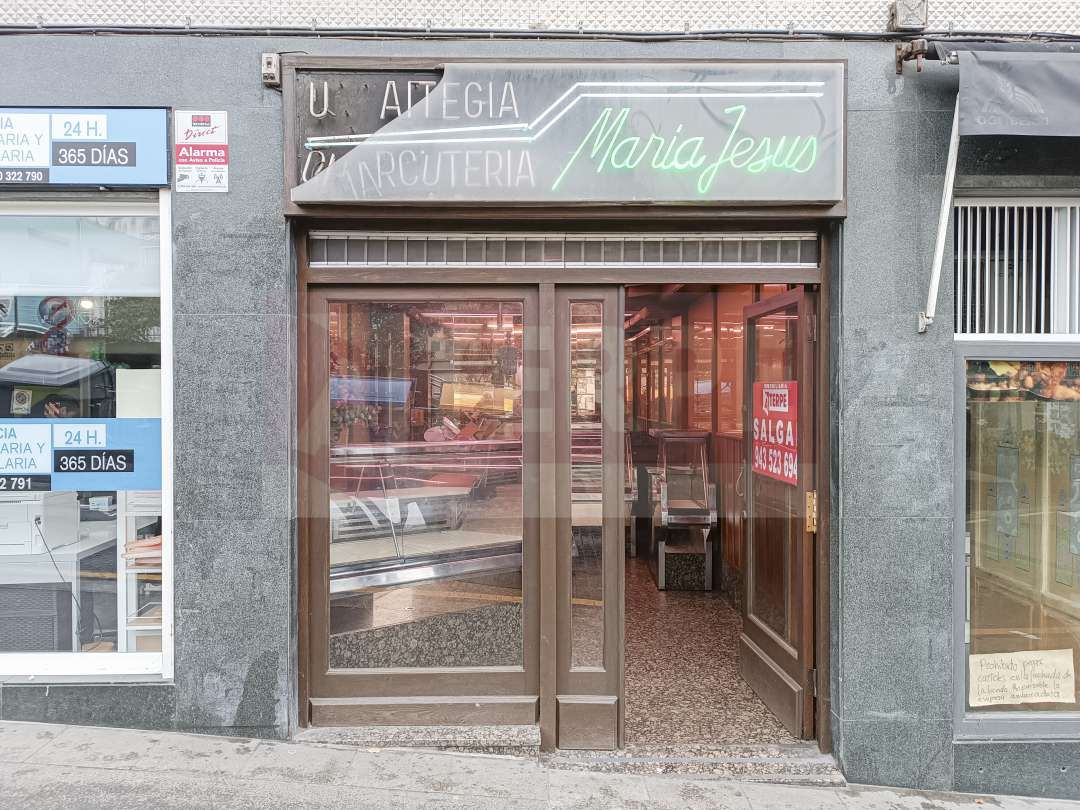 Premises for sale in Errenteria  with Air Conditioner