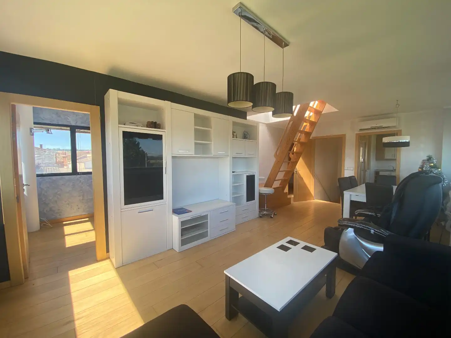 Sala de estar de Casa o chalet en venta en Estépar con Calefacción, Jardín privado y Parquet