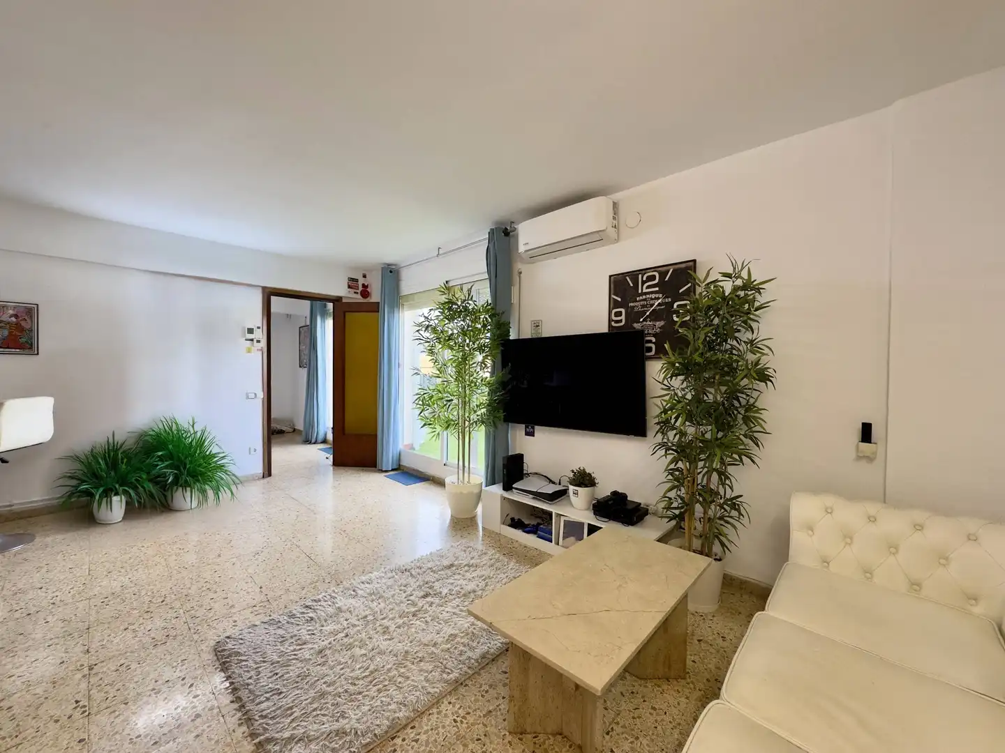 Living room of Attic for sale in Pineda de Mar  with Air Conditioner, Heating and Terrace