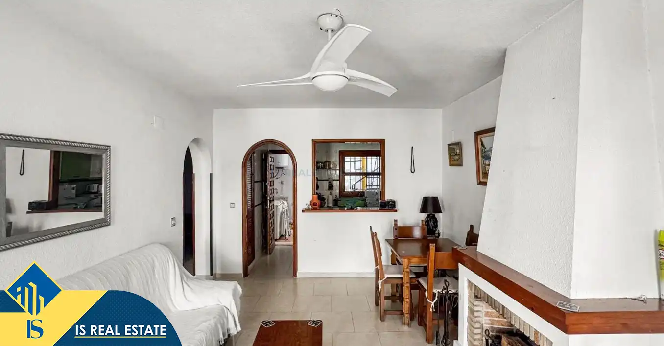 Sala d'estar de Casa o xalet en venda en Torrevieja amb Calefacció, Terrassa i Traster