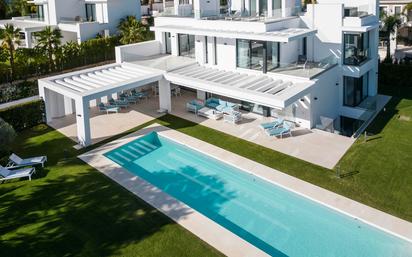 Piscina de Casa o xalet en venda en Benahavís amb Aire condicionat i Piscina