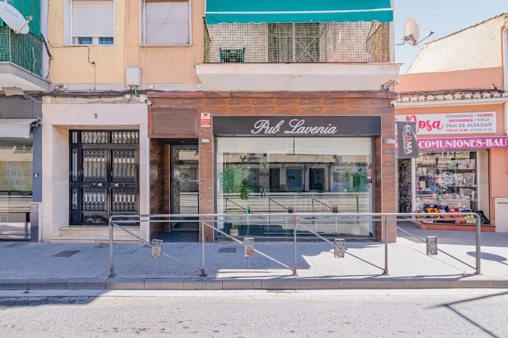 Local comercial en venda a Avenida de Blas de Otero, imagen 2