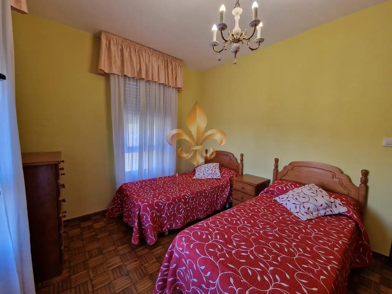 Habitación de Casa o chalet en venta en Gondomar con Calefacción, Terraza y Balcón