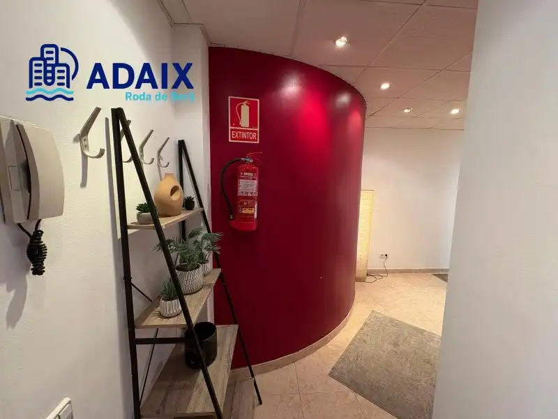 Commercial properties for rent in Roda de Berà  with Air Conditioner
