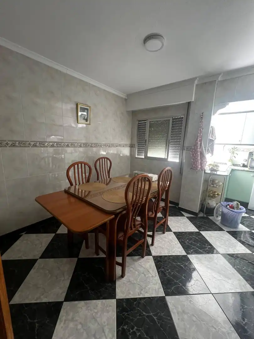 Flat for rent in El Alborgí