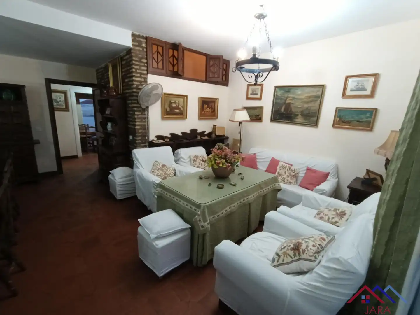 Sala d'estar de Casa o xalet en venda en El Puerto de Santa María amb Traster