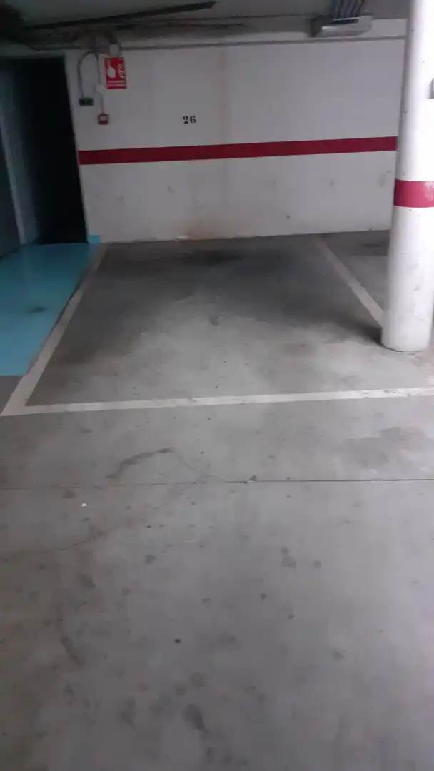 Aparcamiento en venta en La Bañeza, imagen 2