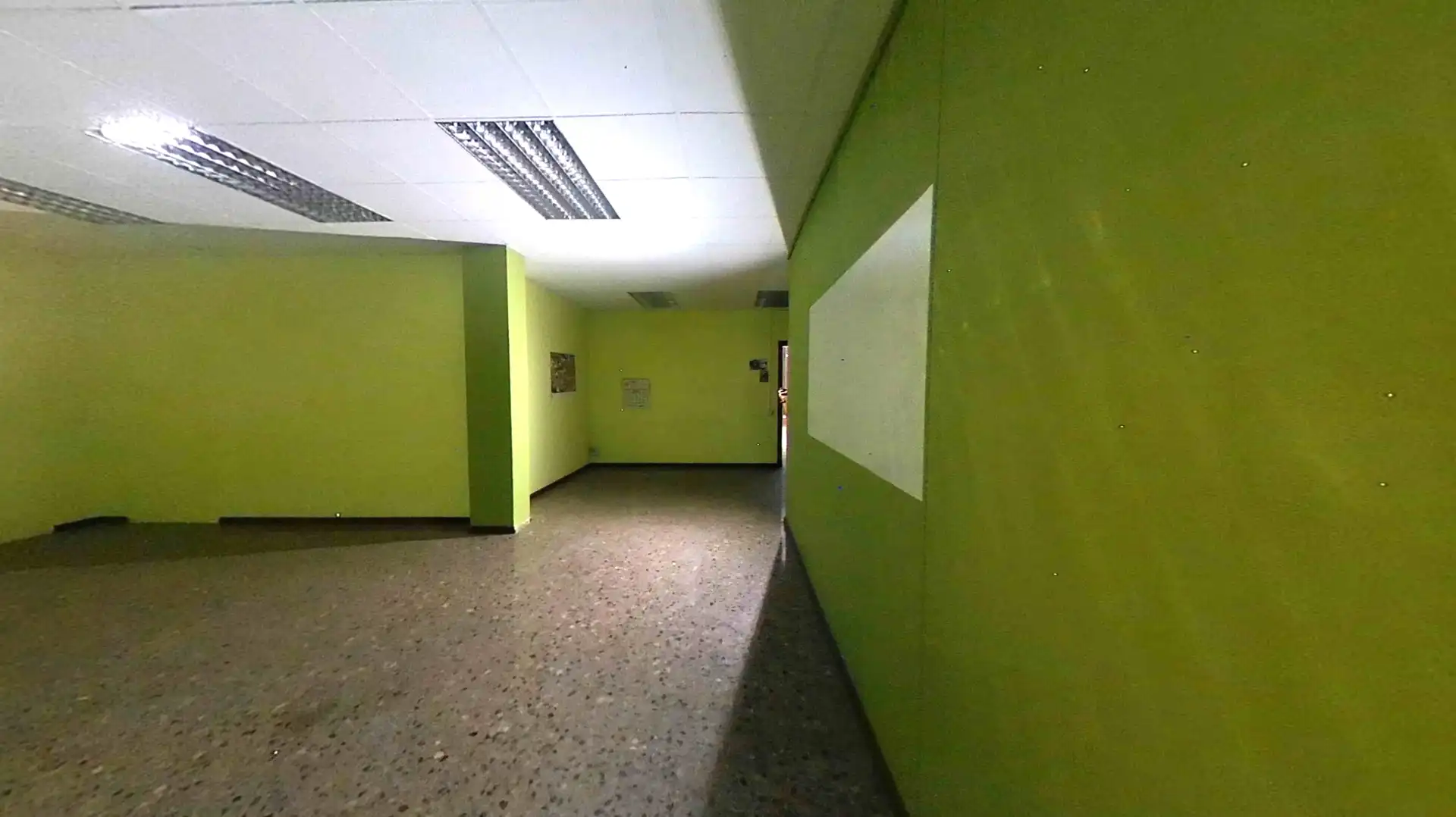 Nau industrial en venda en Viladecans
