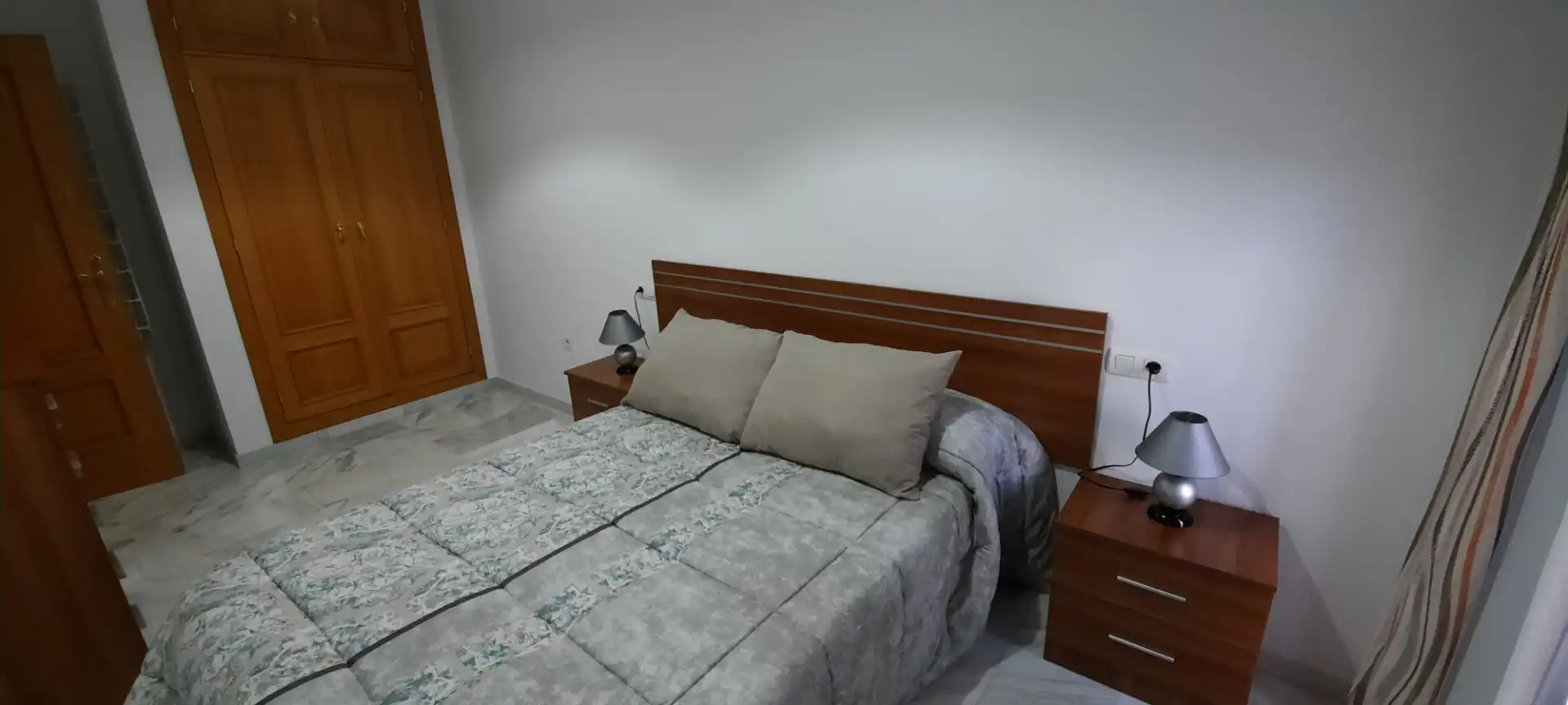 Schlafzimmer von Wohnung zur Miete in Lucena mit Klimaanlage, Heizung und Abstellraum
