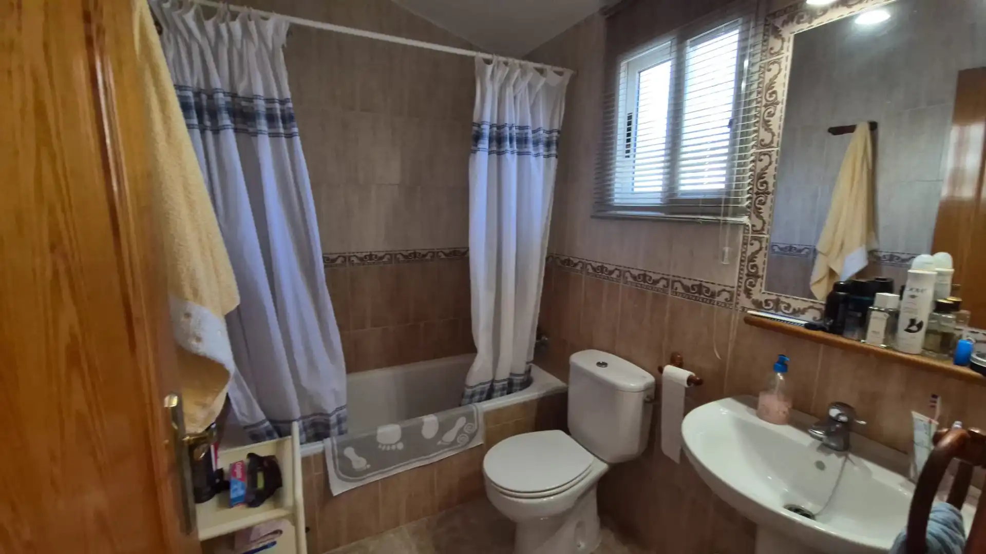 Baño de Casa adosada en venta en Pilar de la Horadada con Aire acondicionado, Terraza y Amueblado