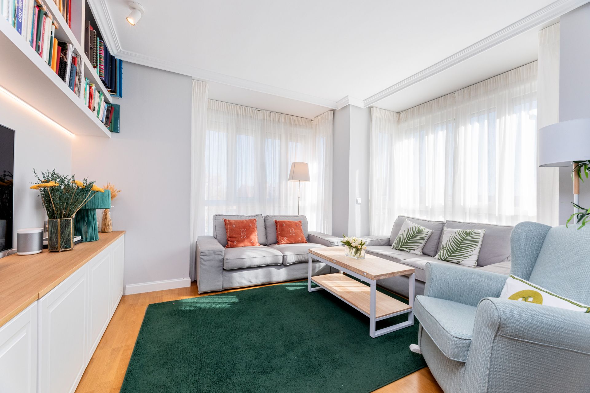 Living room of Flat for sale in  Madrid Capital  with Air Conditioner