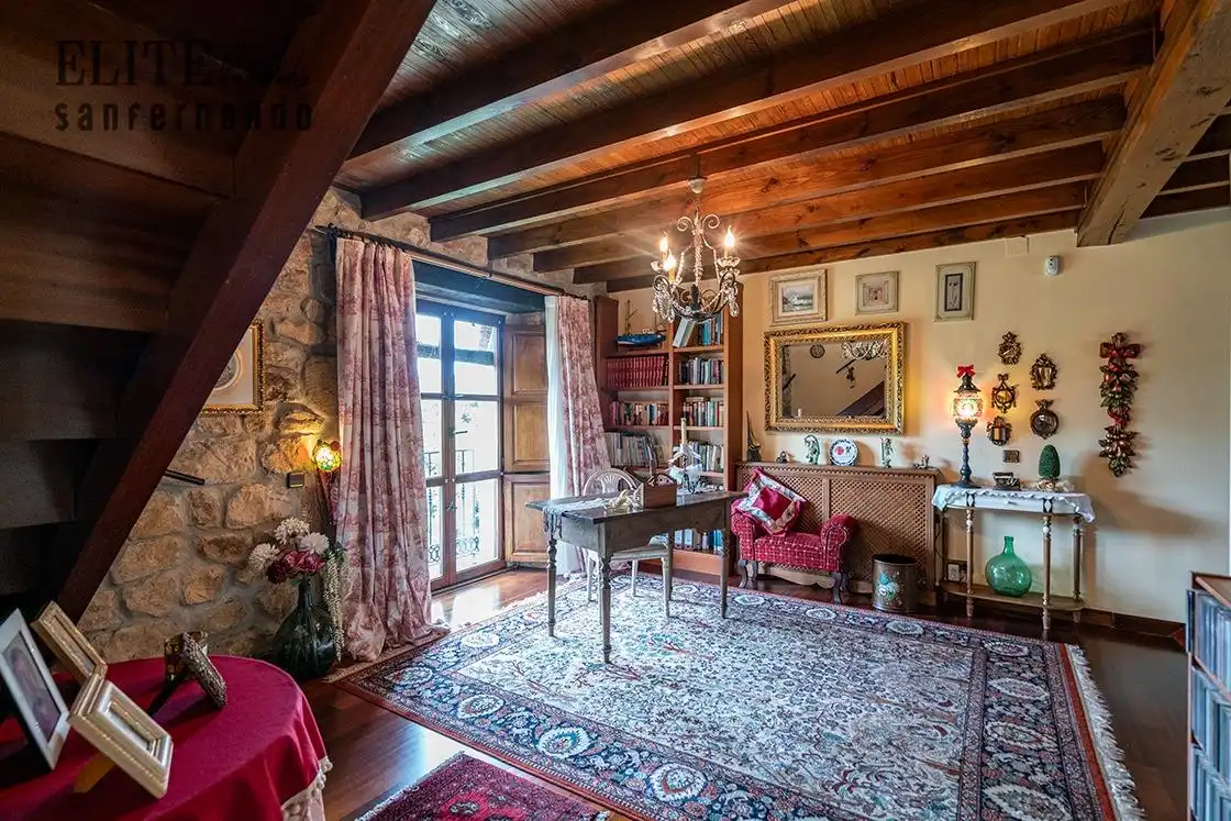 Sala de estar de Casa o chalet en venta en Santa María de Cayón con Calefacción, Jardín privado y Terraza