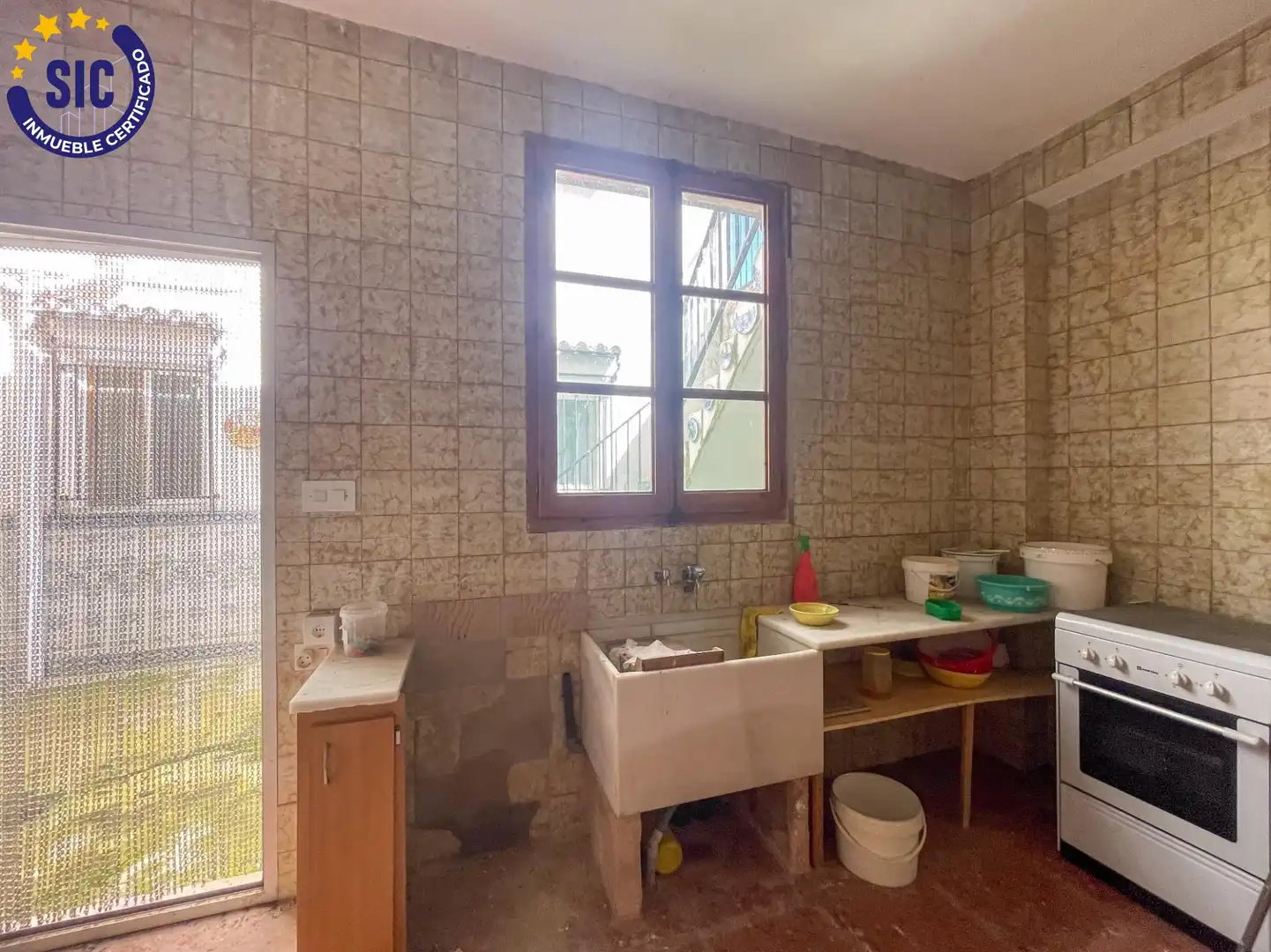 Küche von Maisonette zum Verkauf in Chera mit Heizung, Privatgarten und Balkon