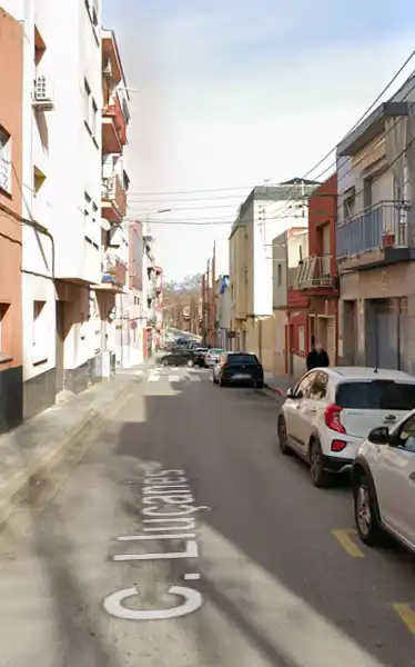 Piso en venta en Carrer del Lluçanès