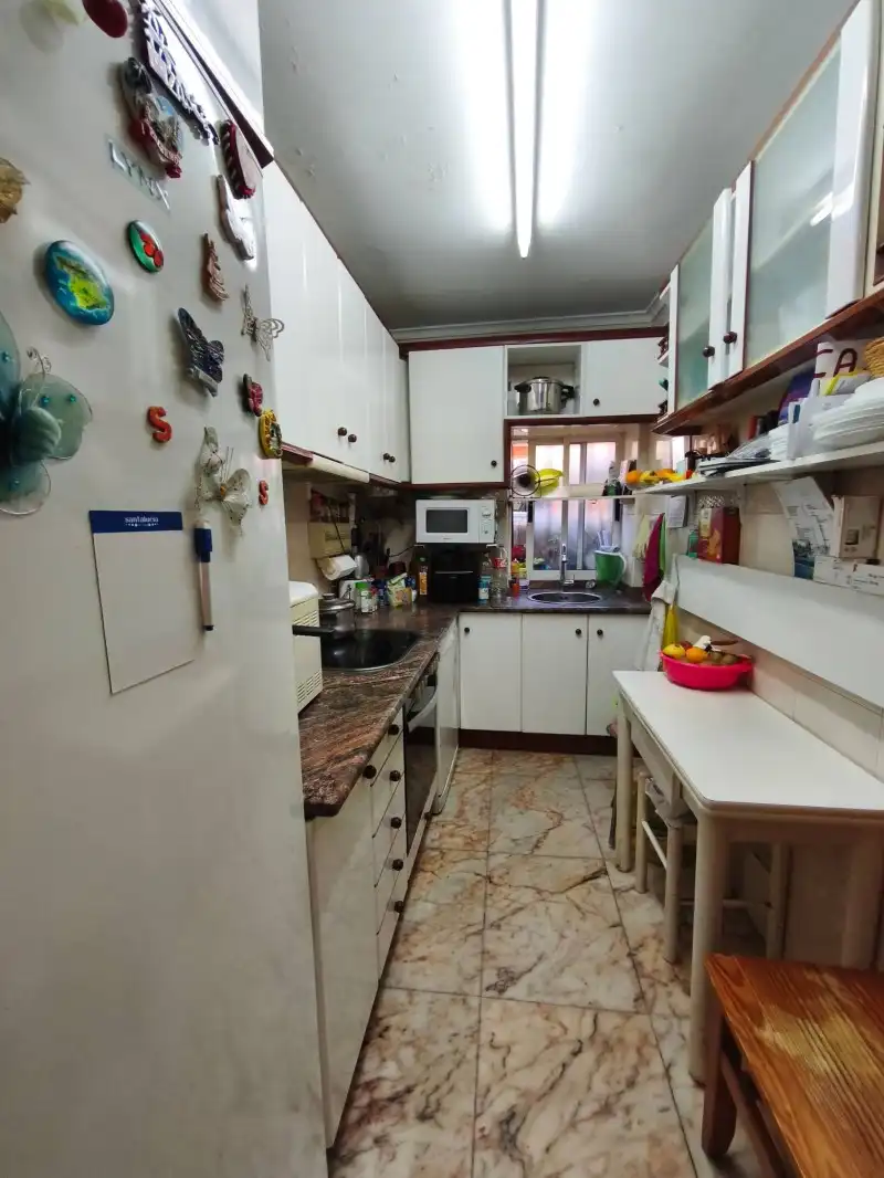 Cocina de Casa o chalet en venta en Camargo con Jardín privado, Terraza y Amueblado