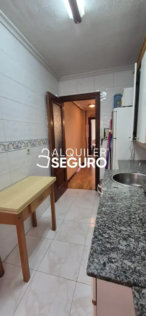 Wohnung zur Miete in Oviedo  mit Heizung, Terrasse und Möbliert