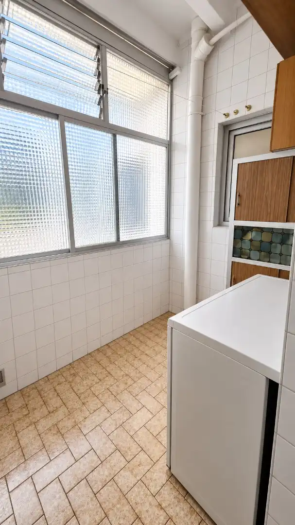 Bathroom of Flat for sale in El Prat de Llobregat  with Air Conditioner, Heating and Oven