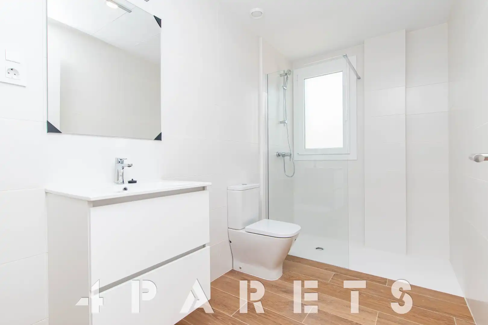 Baño de Piso de alquiler en Cabrera de Mar con Aire acondicionado, Calefacción y Horno