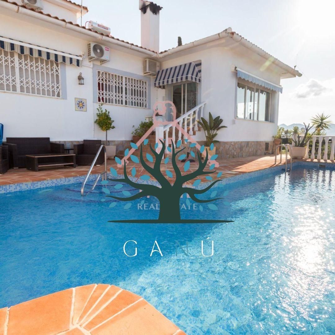 Jardí de Casa o xalet en venda en Cartagena amb Aire condicionat, Terrassa i Traster