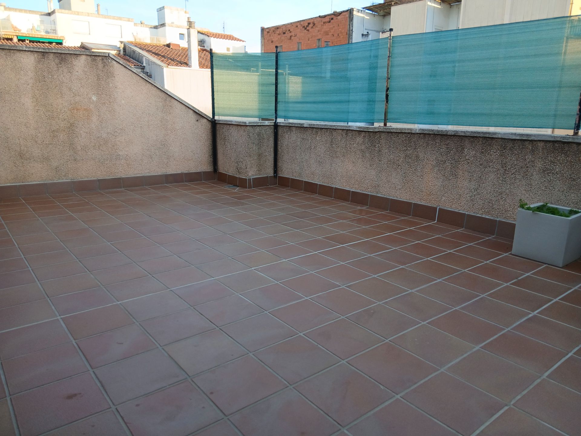 Terrassa de Àtic de lloguer en Girona Capital amb Calefacció, Terrassa i Moblat