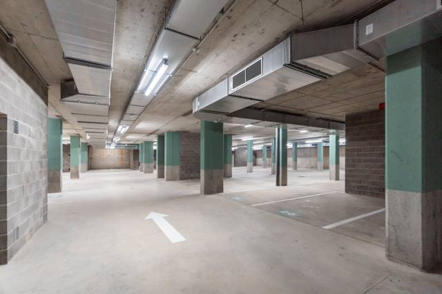 Garaje en Venta en Carrer de la Batllòria en Montigalà