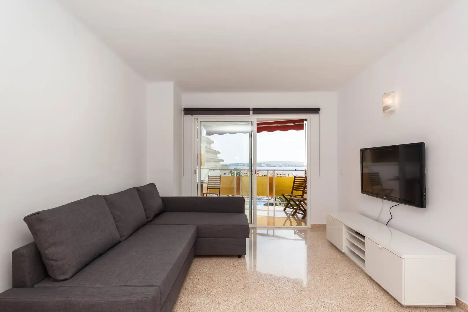 Wohnung zur Miete in Carrer Miguel de Cervantes, 2, Portals Nous