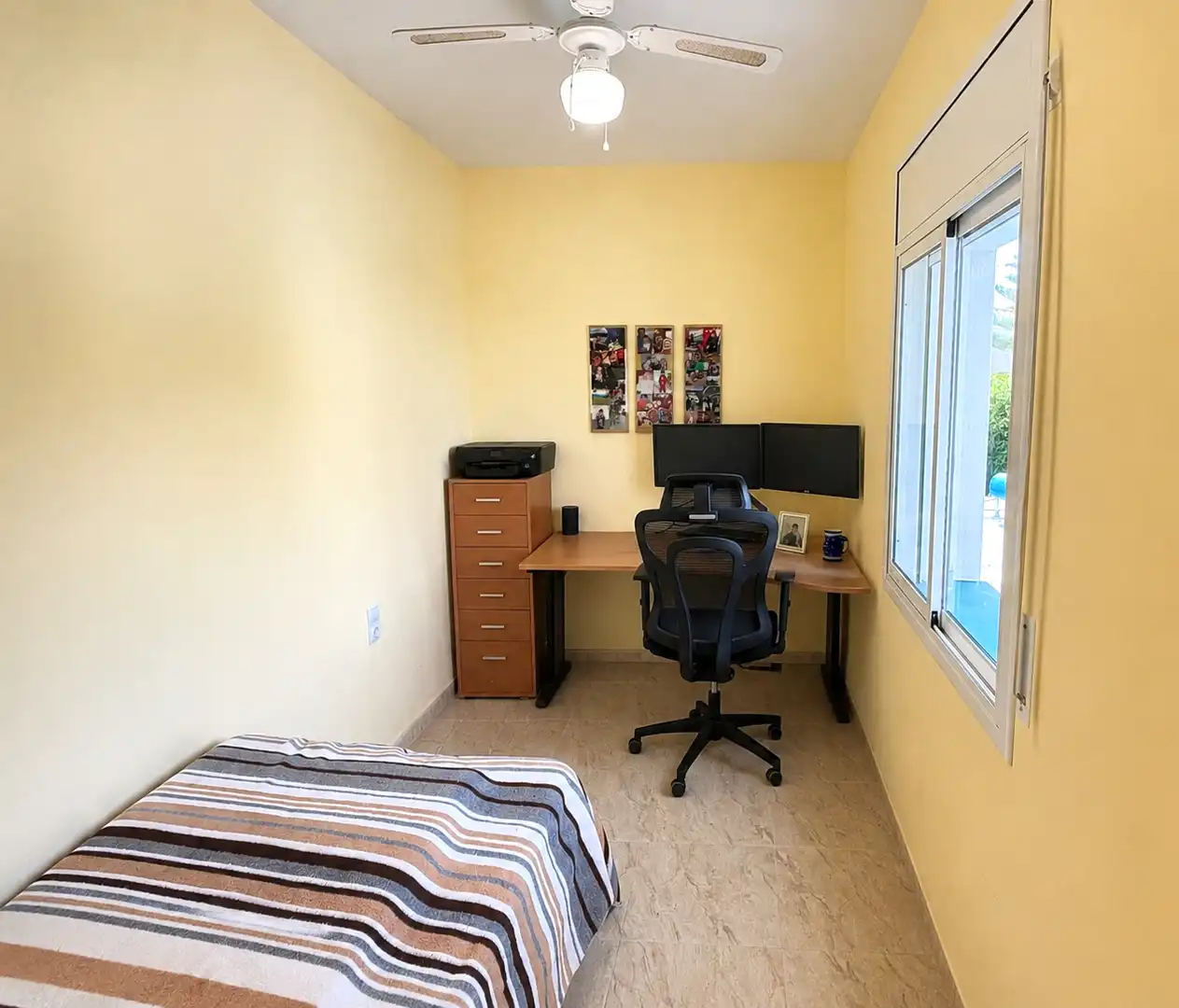 Habitación de Casa o chalet en venta en El Perelló con Aire acondicionado, Calefacción y Jardín privado