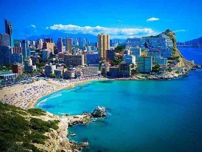 Vista exterior de Apartamento en venta en Villajoyosa / La Vila Joiosa con Aire acondicionado, Jardín privado y Terraza