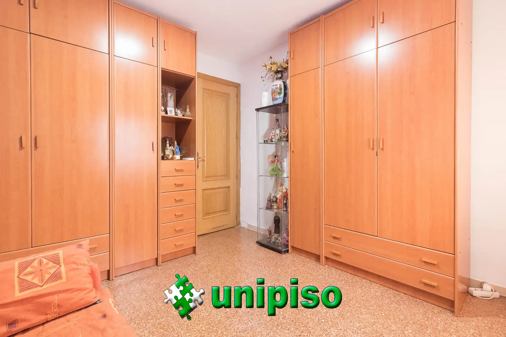 Dormitori de Pis en venda en Fuenlabrada amb Aire condicionat i Terrassa