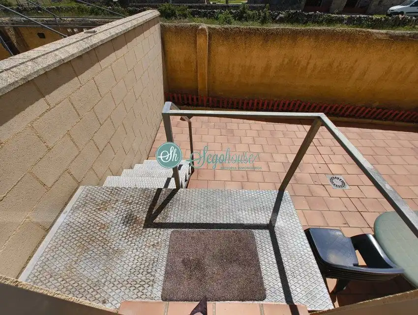 Terraza de Piso en venta en Torrecaballeros con Calefacción y Internet