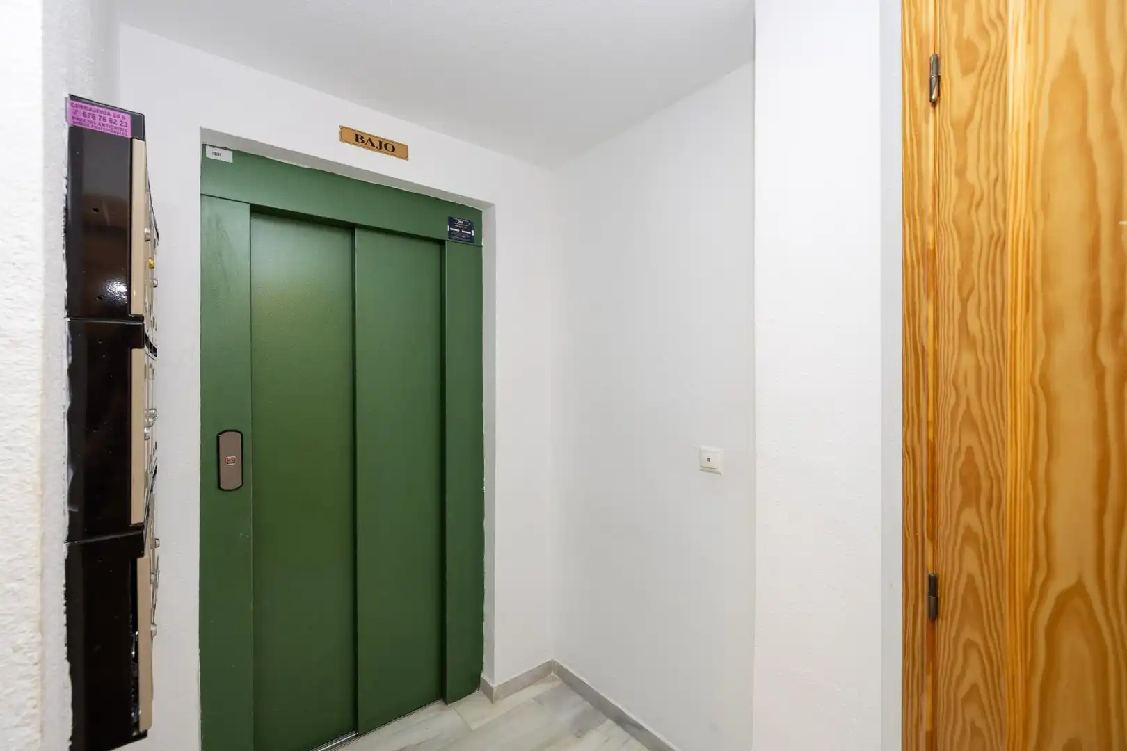 Flat with terrace for sale in Calle Gonzalo de Berceo 12, imagen 31