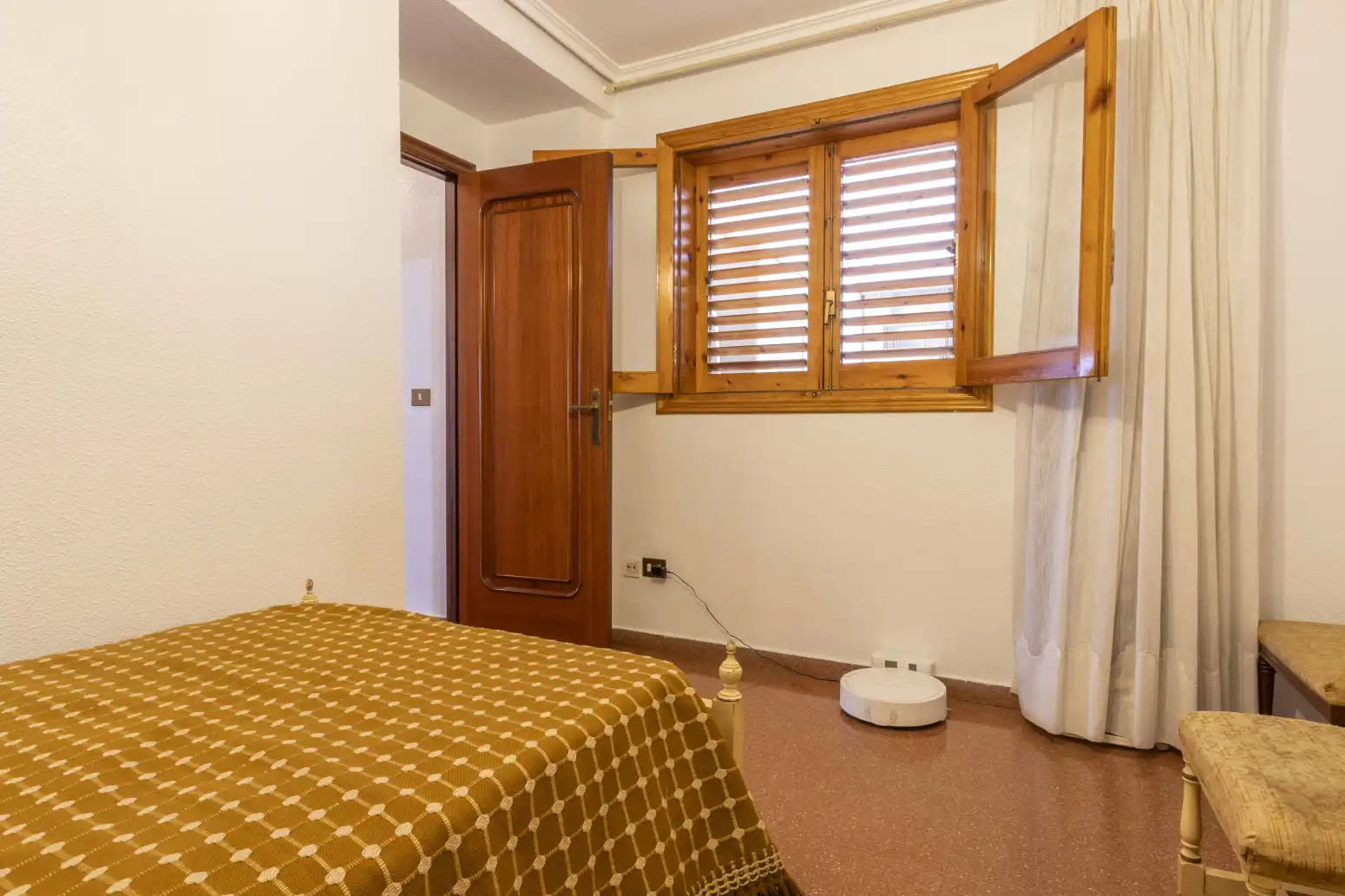Dormitori de Casa adosada en venda en Sagunto / Sagunt amb Terrassa i Balcó