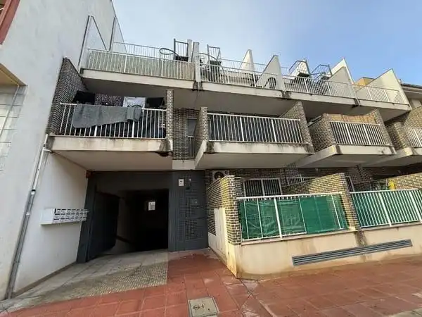 Piso con ascensor en venta en Calle GRANADO
