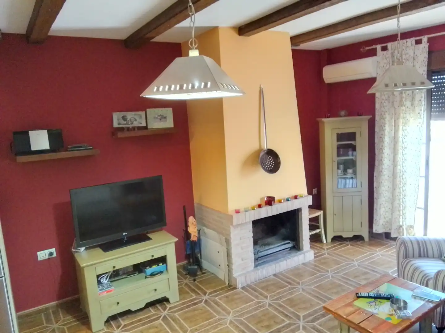 Sala de estar de Dúplex en venta en Benaocaz con Aire acondicionado, Amueblado y Lavadora