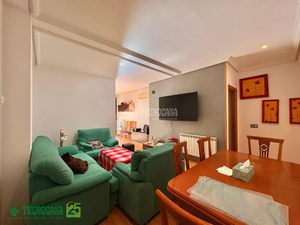 Sala de estar de Piso en venta en Ocaña con Aire acondicionado, Calefacción y Piscina comunitaria