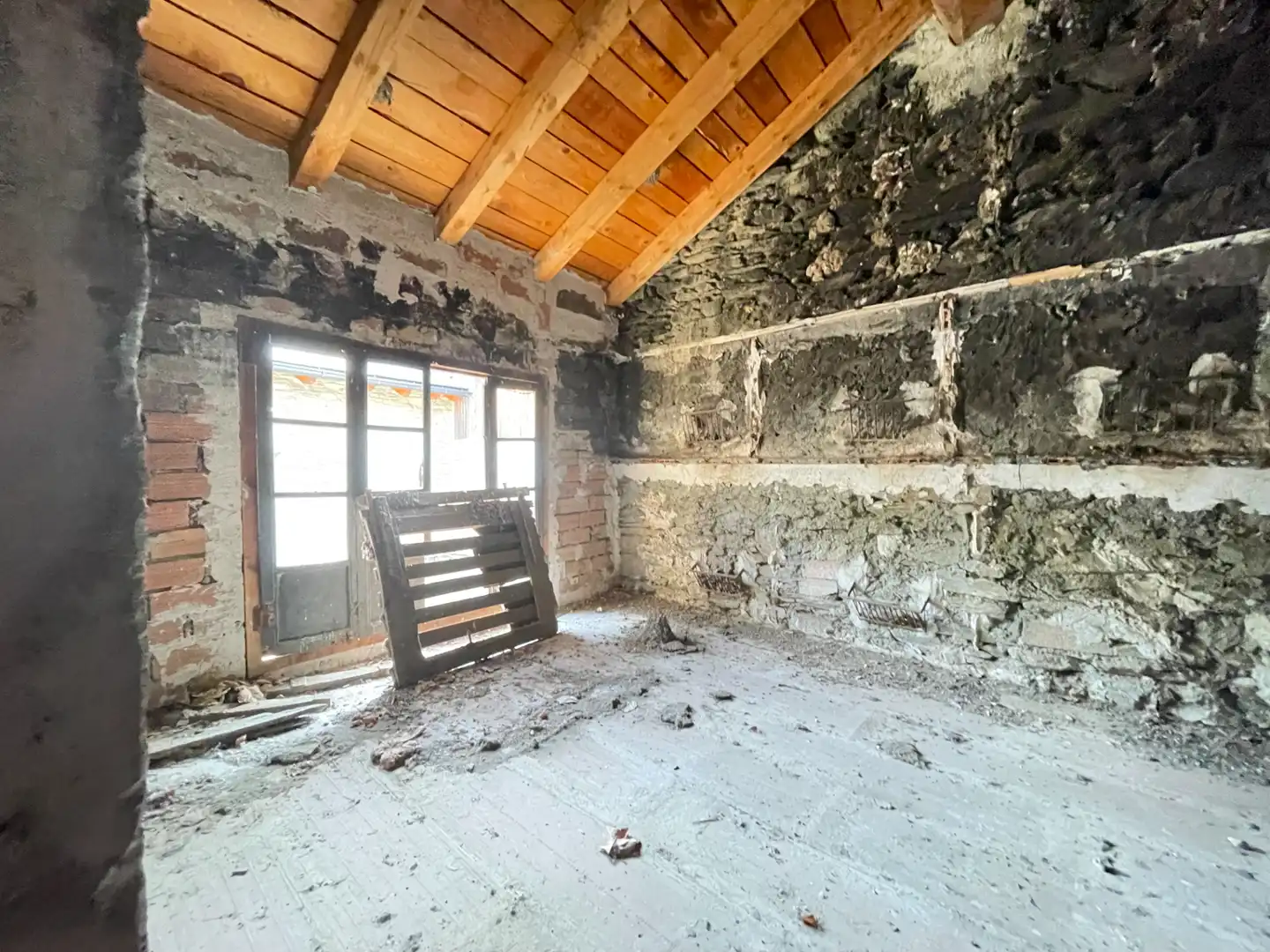 Local en venta en Rialp